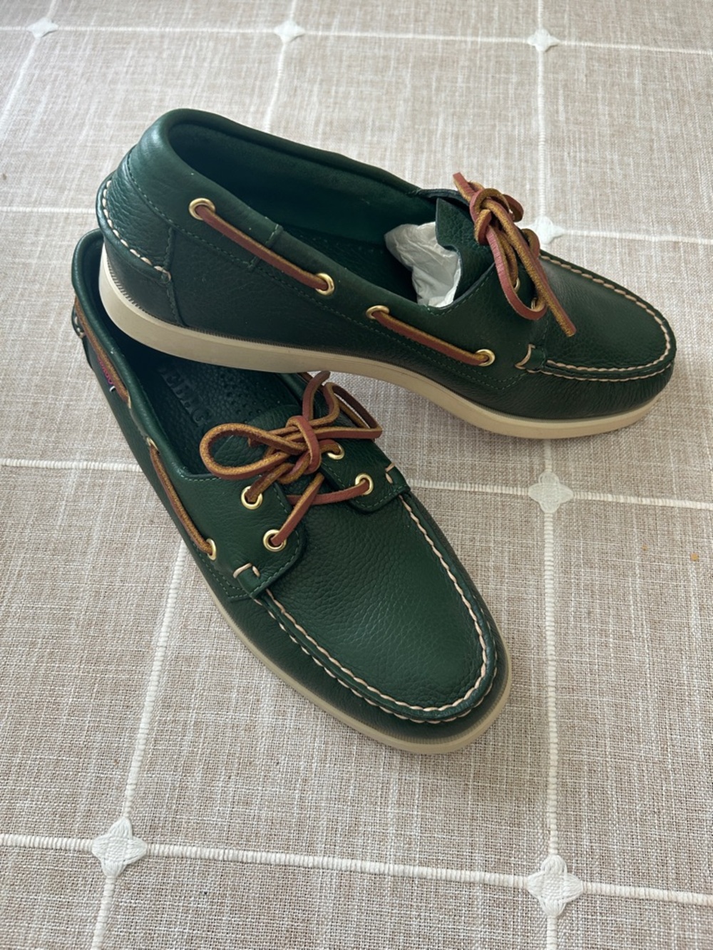Men's Green Leather Sebego Boat Shoes very slight scuffing on sole.  No box.
